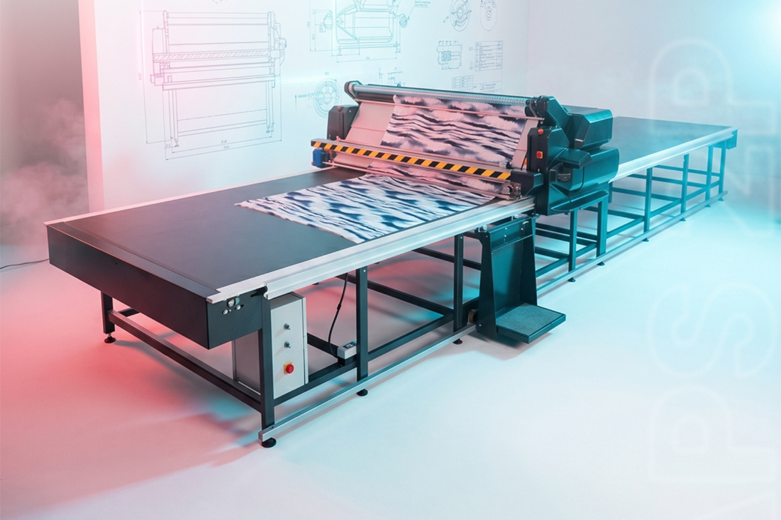 Automatic Fabric Spreading Machine: Ways to Achieve Standardization in Modern Apparel Production